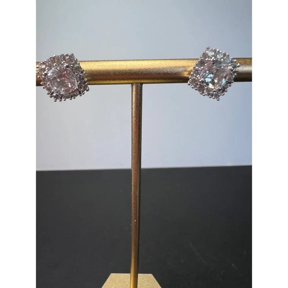 Lab white sapphire and topaz sterling silver stud earrings - Picture 1 of 11